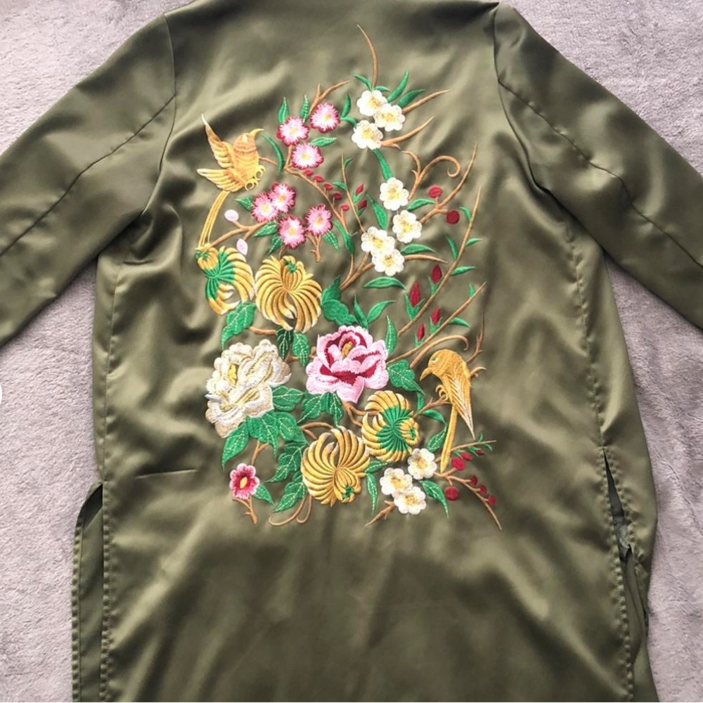 RIVER ISLAND | Green embroidered kimono duster / size small